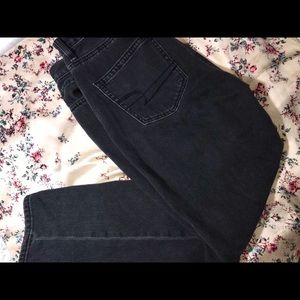 American eagle mom jeans